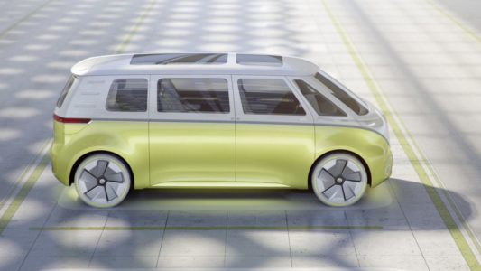 Volkswagen I.D. Buzz Concept: La Kombi más hippie, con 600 kilómetros de autonomía... de origen eléctrico