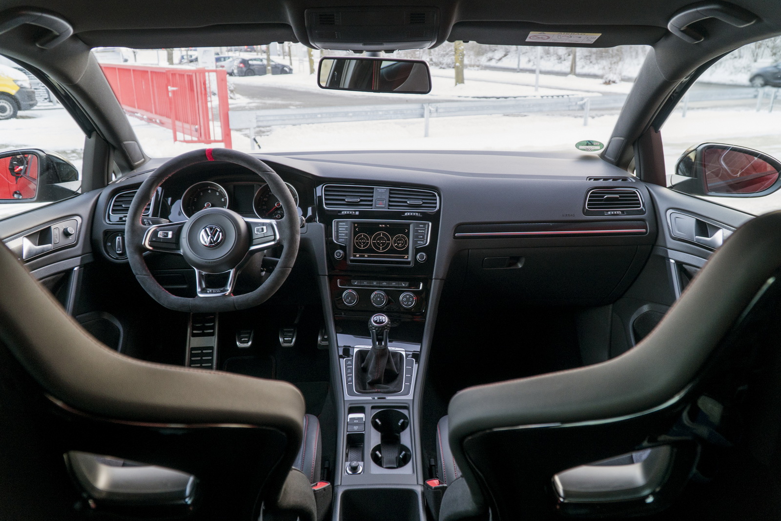 370 CV son posibles en el Volkswagen Golf GTI Clubsport S gracias a ABT