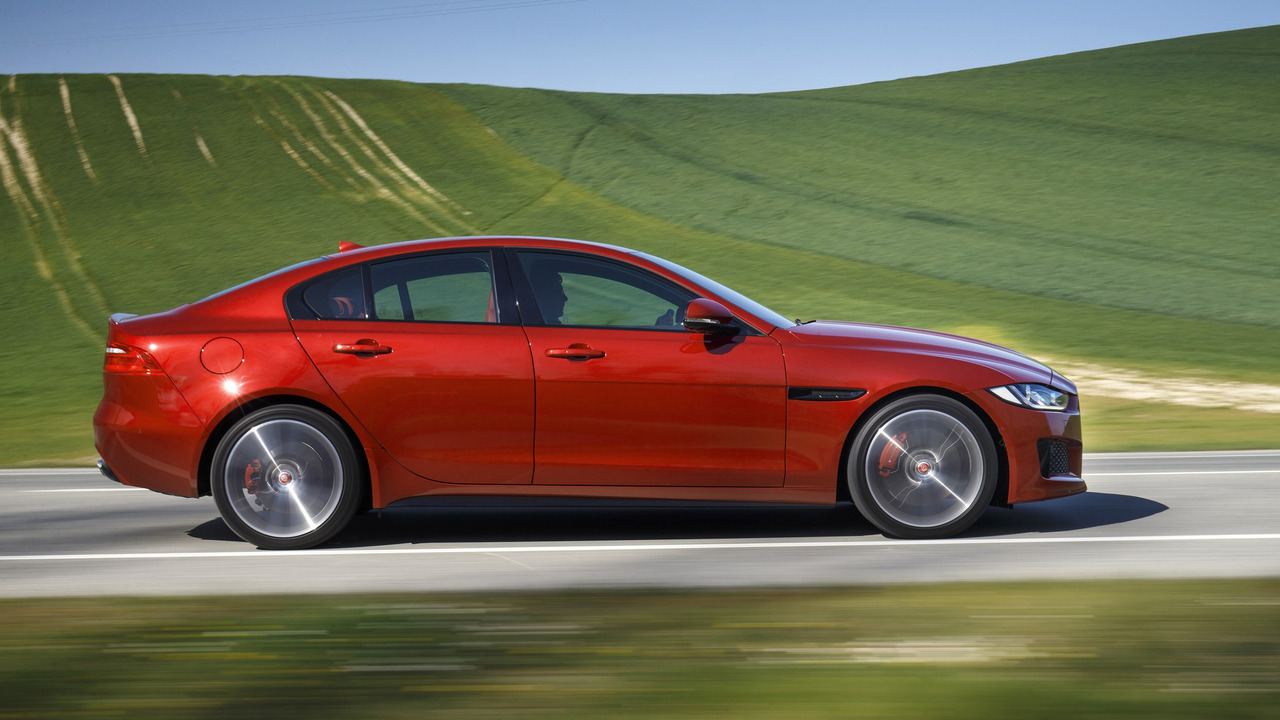 El Jaguar XE SVR es solo cuestión de tiempo, superará los 500 caballos