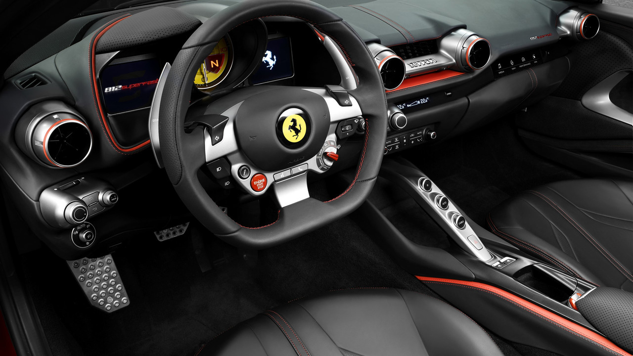 Ferrari 812 Superfast, llega el sucesor del F12 Berlinetta y aterriza con 800 caballos