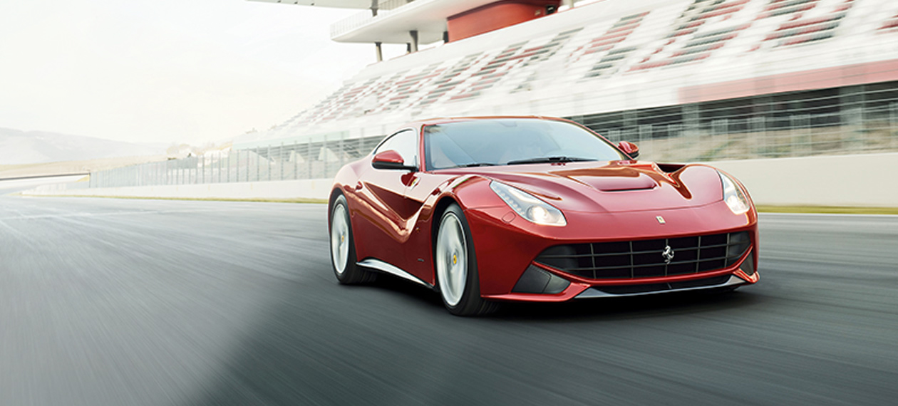 Más cerca del Ferrari F12M, 800 caballos y 0 a 100 km/h en menos de 3 segundos