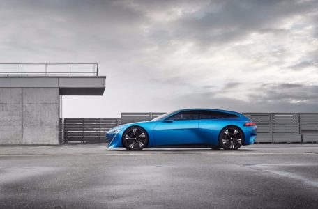 Peugeot Instinct Concept: Un shooting brake híbrido y altamente tecnológico