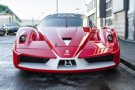 ¿Tienes suelto? Por poco más de 11 millones de euros puedes hacerte con el ¿único? Ferrari FXX Evoluzione matriculado en el mundo