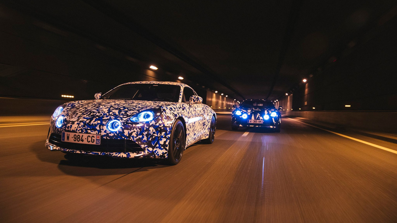 Una noche en París con el nuevo Alpine A120