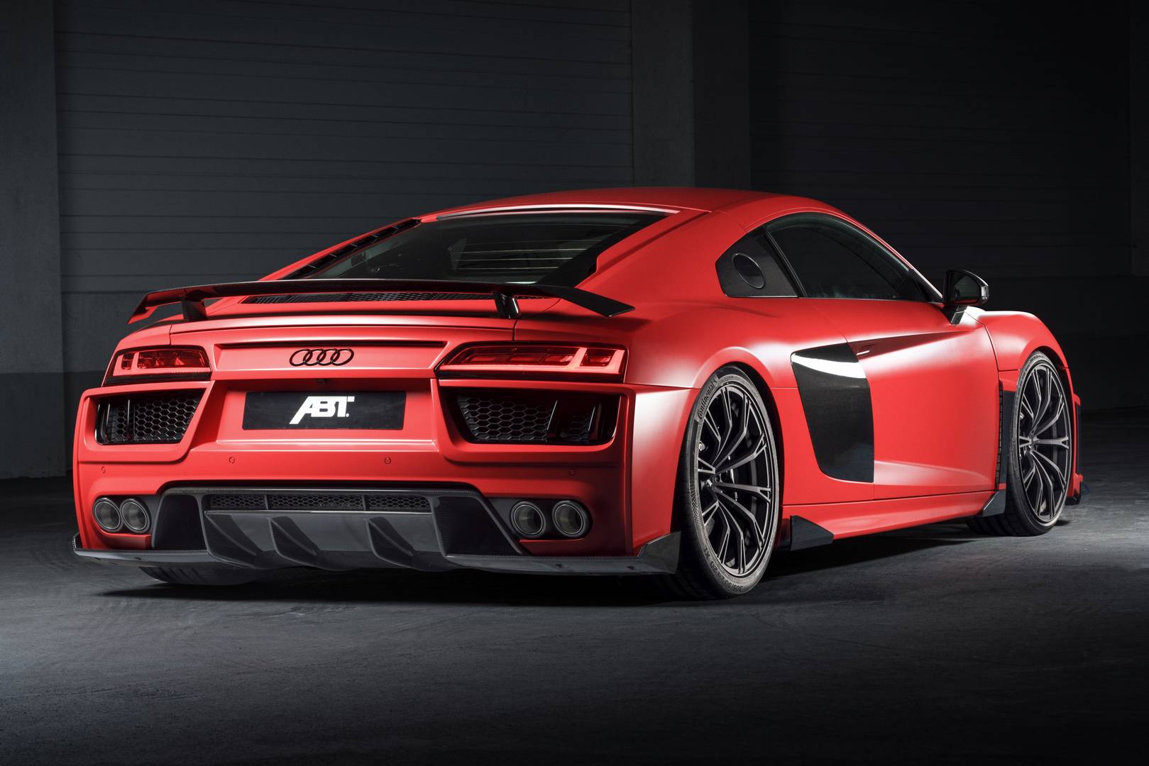 Audi R8 V10 por ABT: Quítame 50 kg, añádeme 20 CV