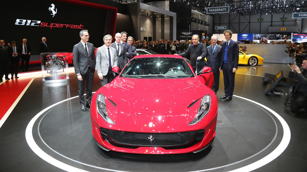 El Ferrari 812 Superfast debuta en Ginebra como el Cavallino atmosférico más potente de la historia