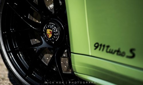 El Porsche 911 Turbo S Cabriolet de Edo Competition luce con este llamativo verde