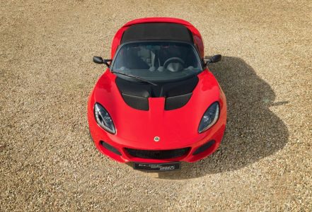 Lotus Elise 2017: ¡Más ligero que nunca, por debajo de los 800 kg en la variante Sprint!