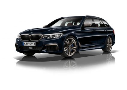 BMW M550d xDrive: Cuatro turbos, 400 CV de potencia y el cuño de M Performance