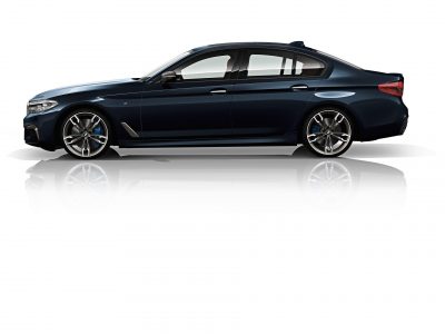 BMW M550d xDrive: Cuatro turbos, 400 CV de potencia y el cuño de M Performance