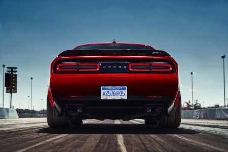 Dodge Challenger SRT Demon: 852 CV y un 0-96 km/h en 2,3 segundos, hacer Drag es posible con un coche de serie