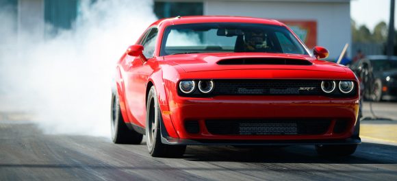 Dodge Challenger SRT Demon: 852 CV y un 0-96 km/h en 2,3 segundos, hacer Drag es posible con un coche de serie