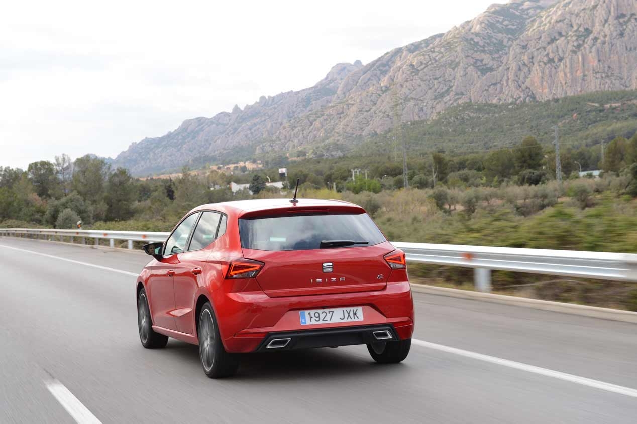 El SEAT Ibiza 2017 ya tiene precios: Por el momento, sólo con motores gasolina y a partir de 14.060 euros