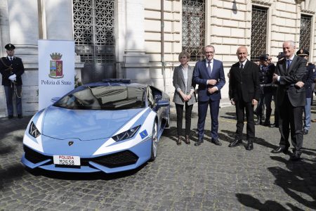 La policía italiana estrena nueva montura: ¡Un nuevo Lamborghini Huracán!
