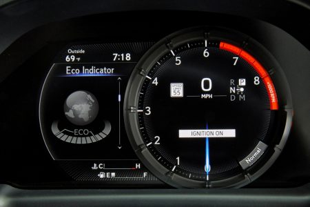 Lexus LS 500 F Sport: La berlina de alta gama japonesa se decanta por un V6 biturbo de 3.5 litros y 421 caballos