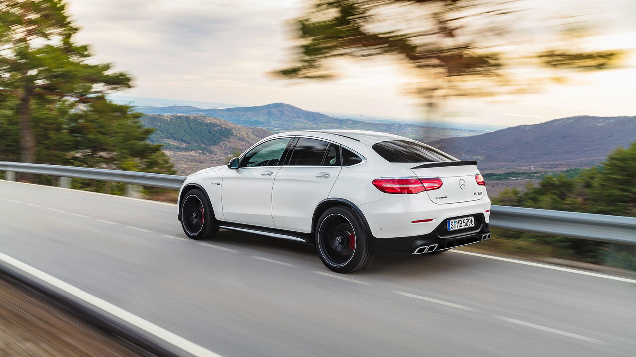 Nuevos Mercedes AMG GLC 63 y GLC 63 Coupé, V8 y 503 caballos