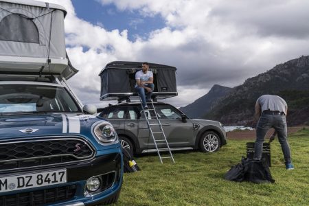 Acampar en la montaña con tu MINI Countryman nunca había estado tan fácil