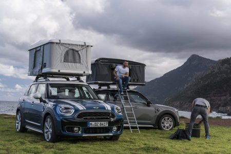 Acampar en la montaña con tu MINI Countryman nunca había estado tan fácil