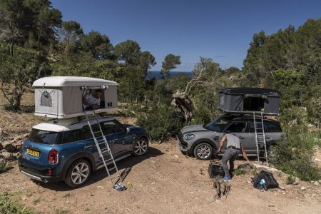 Acampar en la montaña con tu MINI Countryman nunca había estado tan fácil