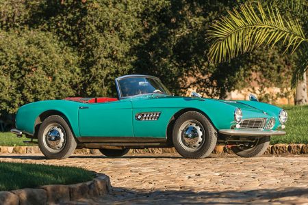 ¿Quieres hacerte con uno de los 252 BMW 507 Roadster? RM Sotheby's lo sacará a subasta