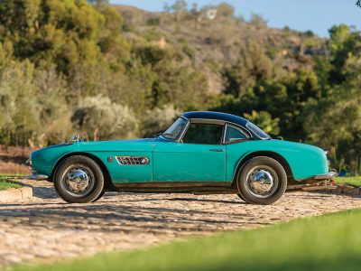 ¿Quieres hacerte con uno de los 252 BMW 507 Roadster? RM Sotheby's lo sacará a subasta