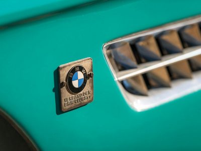 ¿Quieres hacerte con uno de los 252 BMW 507 Roadster? RM Sotheby's lo sacará a subasta