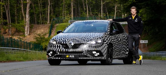 Renault Mégane R.S. 2018: Estará disponible tanto con cambio de doble embrague como con cambio manual
