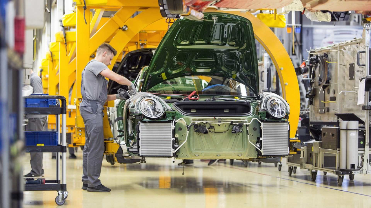 Salen de fábrica el Porsche 911 un millón