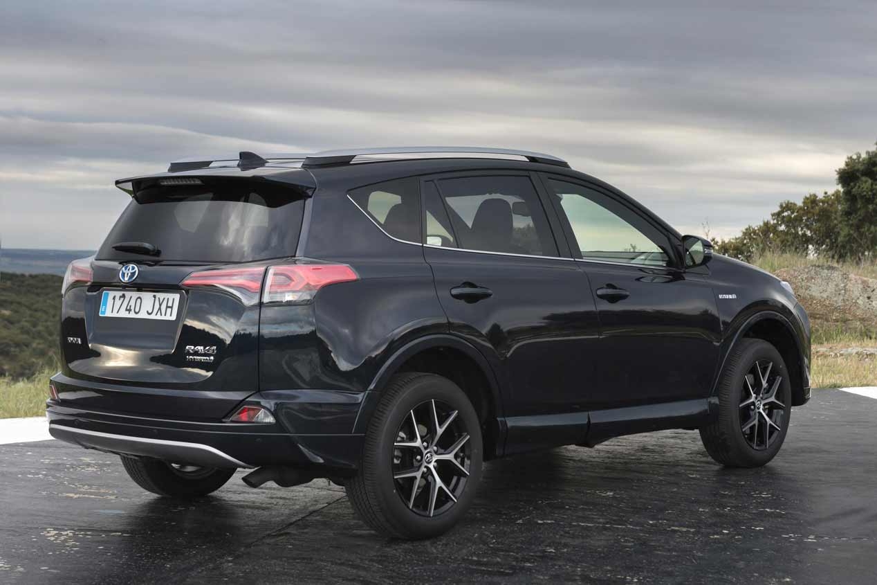 Toyota RAV4 Hybrid Feel! Edition: El SUV japonés más equipado y con tracción 2WD y 4WD