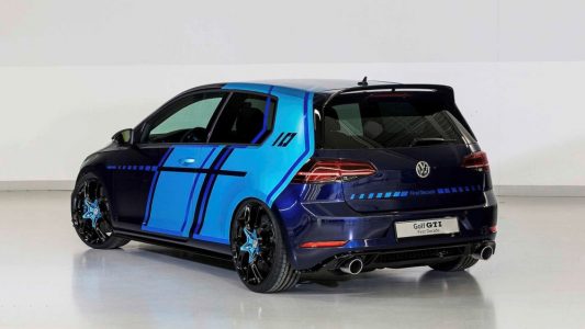 Volkswagen Golf GTI First Decade Concept: Híbrido y con 410 CV de potencia, realizado por aprendices