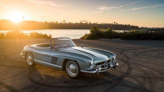 A subasta un Mercedes 300 SL Roadster de 1960 que podría superar el millón de euros