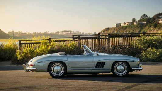 A subasta un Mercedes 300 SL Roadster de 1960 que podría superar el millón de euros