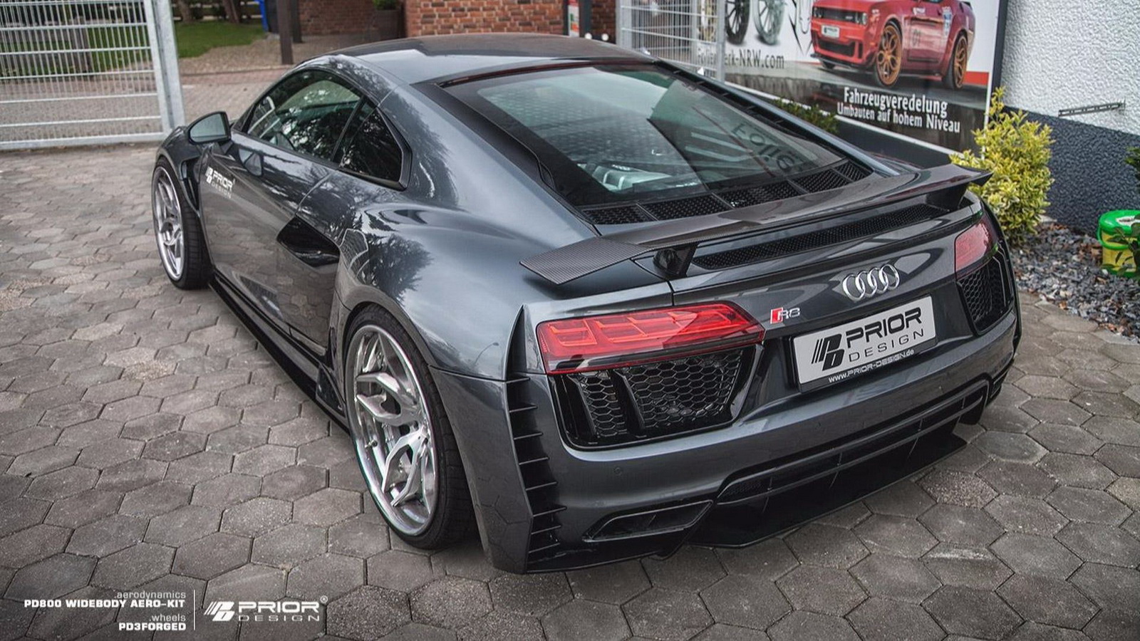 Así es el kit PD800WB de Prior Design para el Audi R8 V10: ¡Todavía más ancho!