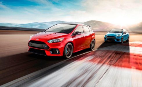 El Ford Focus RS llega a su fin, pero con mejoras mecánicas antes de hacerlo: Recibe un autoblocante mecánico