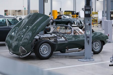 ¡Espectacular! Así es el nuevo talleres de clásicos de Jaguar Land Rover bautizado como Classic Works