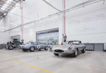 ¡Espectacular! Así es el nuevo talleres de clásicos de Jaguar Land Rover bautizado como Classic Works