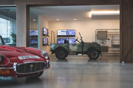 ¡Espectacular! Así es el nuevo talleres de clásicos de Jaguar Land Rover bautizado como Classic Works