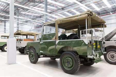 ¡Espectacular! Así es el nuevo talleres de clásicos de Jaguar Land Rover bautizado como Classic Works