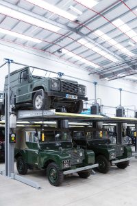 ¡Espectacular! Así es el nuevo talleres de clásicos de Jaguar Land Rover bautizado como Classic Works