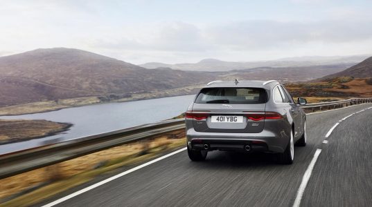 Oficial: Jaguar XF Sportbrake, llega el familiar inglés por excelencia