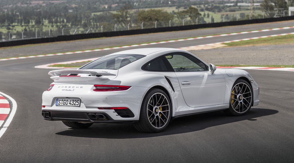 Primeros datos oficiales del Porsche 911 GT2 RS: 0 a 100 en 2.7 segundos
