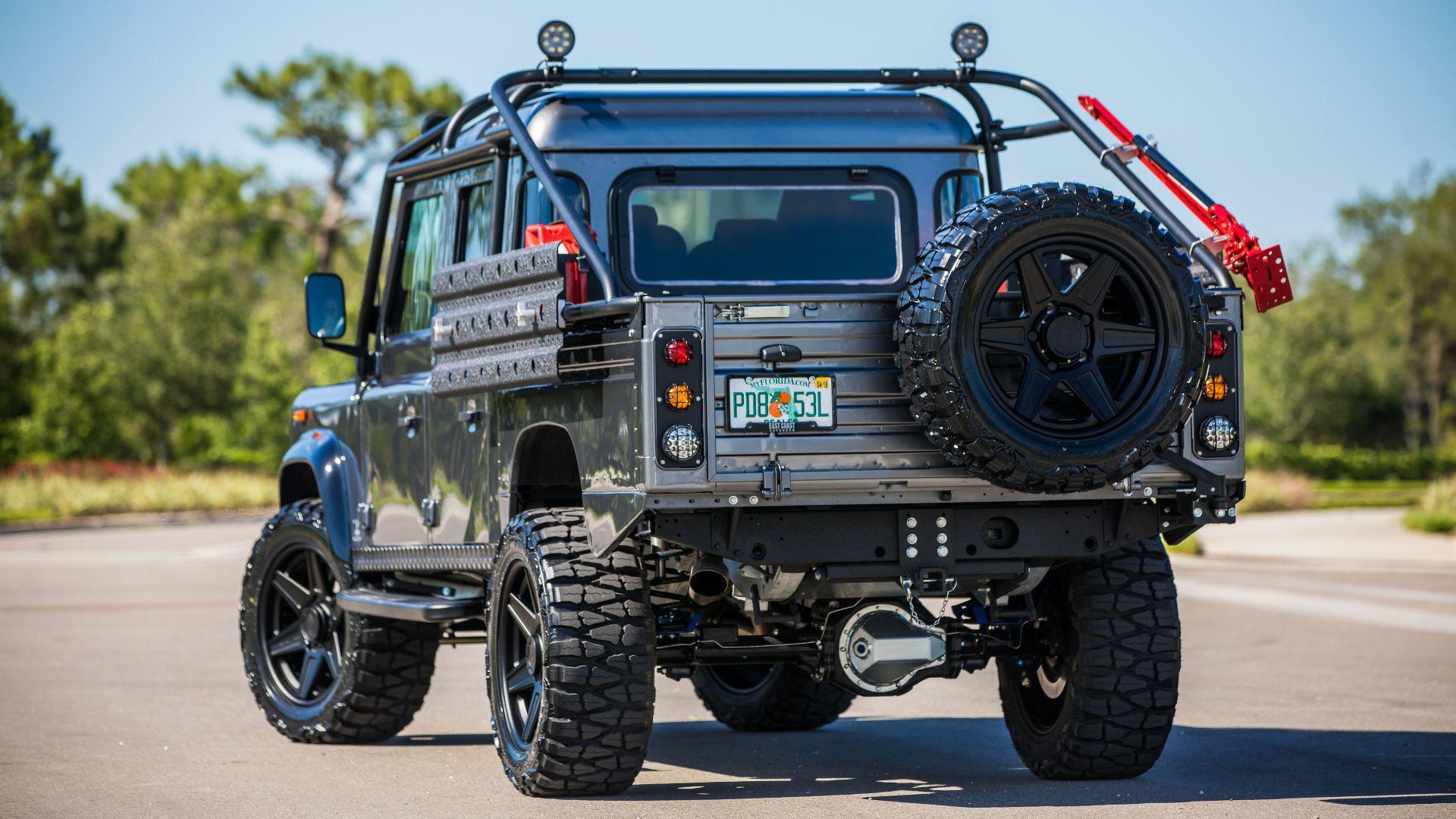 ¿Un Land Rover Defender con un motor V8 LS3 y que vale más de 250.000 euros? Así es Project Viper