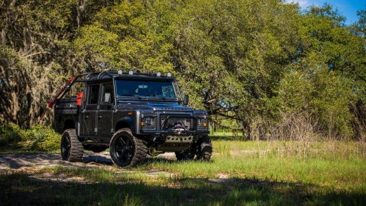 ¿Un Land Rover Defender con un motor V8 LS3 y que vale más de 250.000 euros? Así es Project Viper