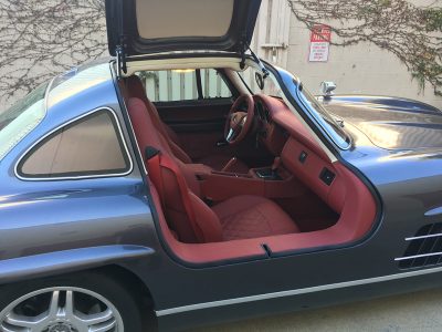 ¿Una réplica del Mercedes 300 SL "alas de gaviota" basado en el SLK? Existe y está a la venta