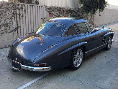 ¿Una réplica del Mercedes 300 SL "alas de gaviota" basado en el SLK? Existe y está a la venta