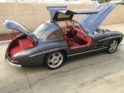 ¿Una réplica del Mercedes 300 SL "alas de gaviota" basado en el SLK? Existe y está a la venta