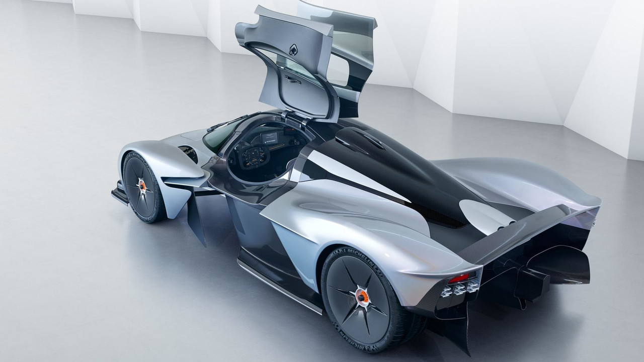 Así es el Aston Martin Valkyrie, al desnudo tal y como llegará a las calles