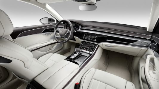 Así es el nuevo Audi A8 con nivel 3 de conducción autónoma y tecnología Mild Hybrid: ¿Qué más novedades trae?