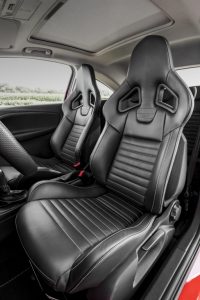 Opel Corsa S: El escalón previo al OPC cuenta con una estética más deportiva y 150 CV