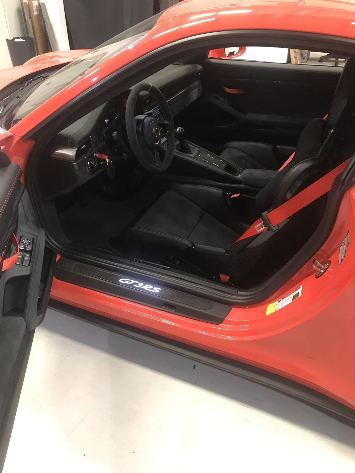 ¿Quieres un Porsche 911 (991) GT3 RS con caja manual? Este taller de Florida lo hace posible